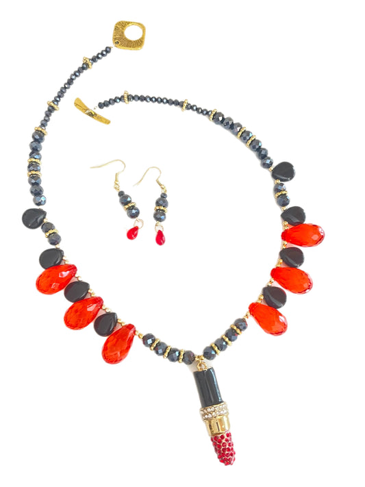 Hand Made Necklace Set- Lipstick Lover