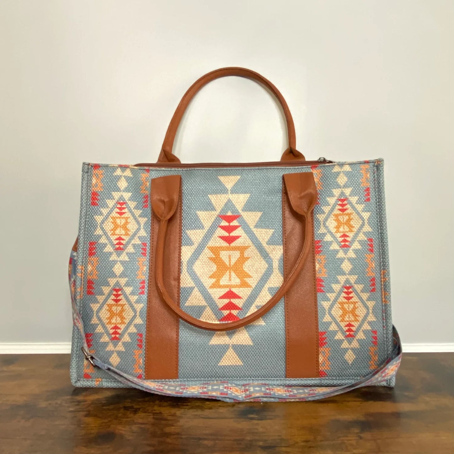 Arizona Tote Bag in Large Cloud Blue