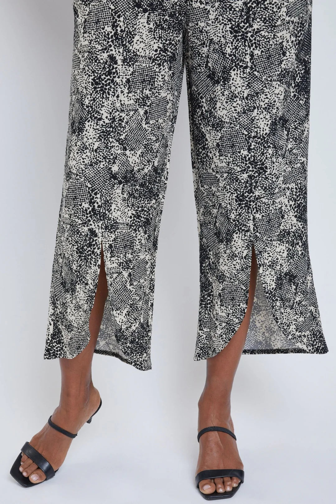 Rayon Front Slit Pant