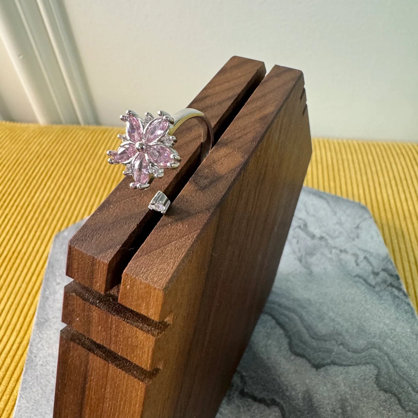 Fidget Ring - Pink Flower