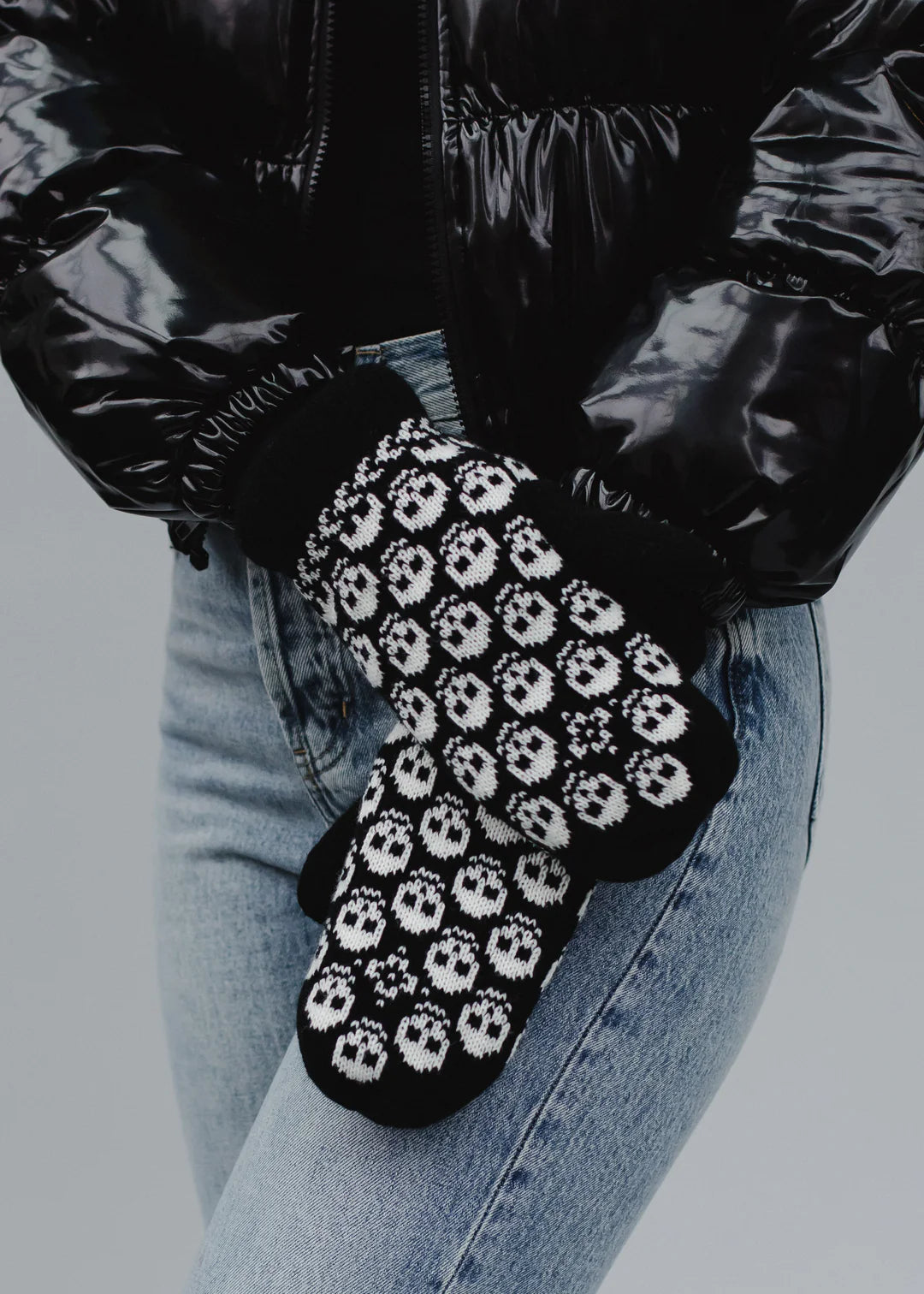 Skull Mittens