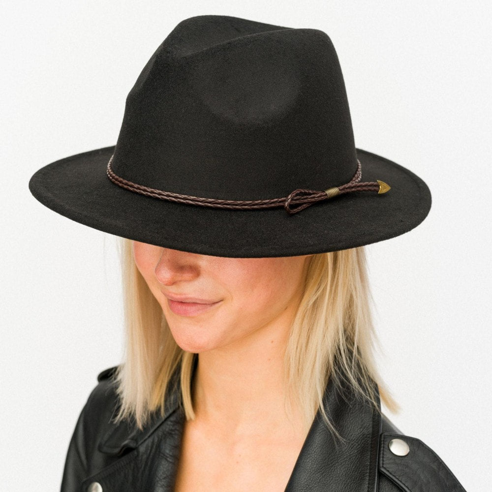 Felt Wide Brimmed Hat in Black